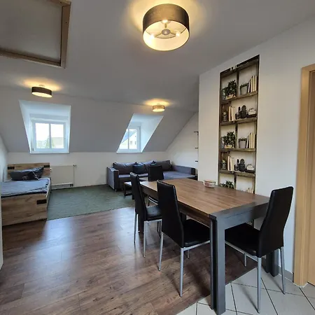 Mikra Homes24 In Apartamento Meerane